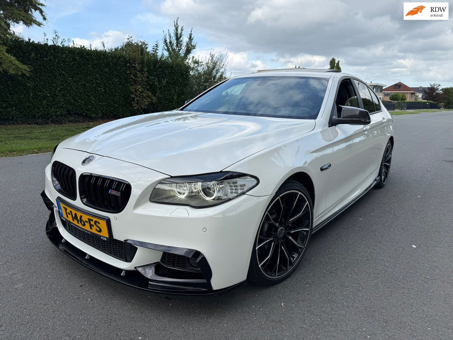 BMW 5-serie 535xi High Executive M5 PAKKET/DAKJE/APK 9-2027, Automaat, Euro 5, Gebruikt, Zwart