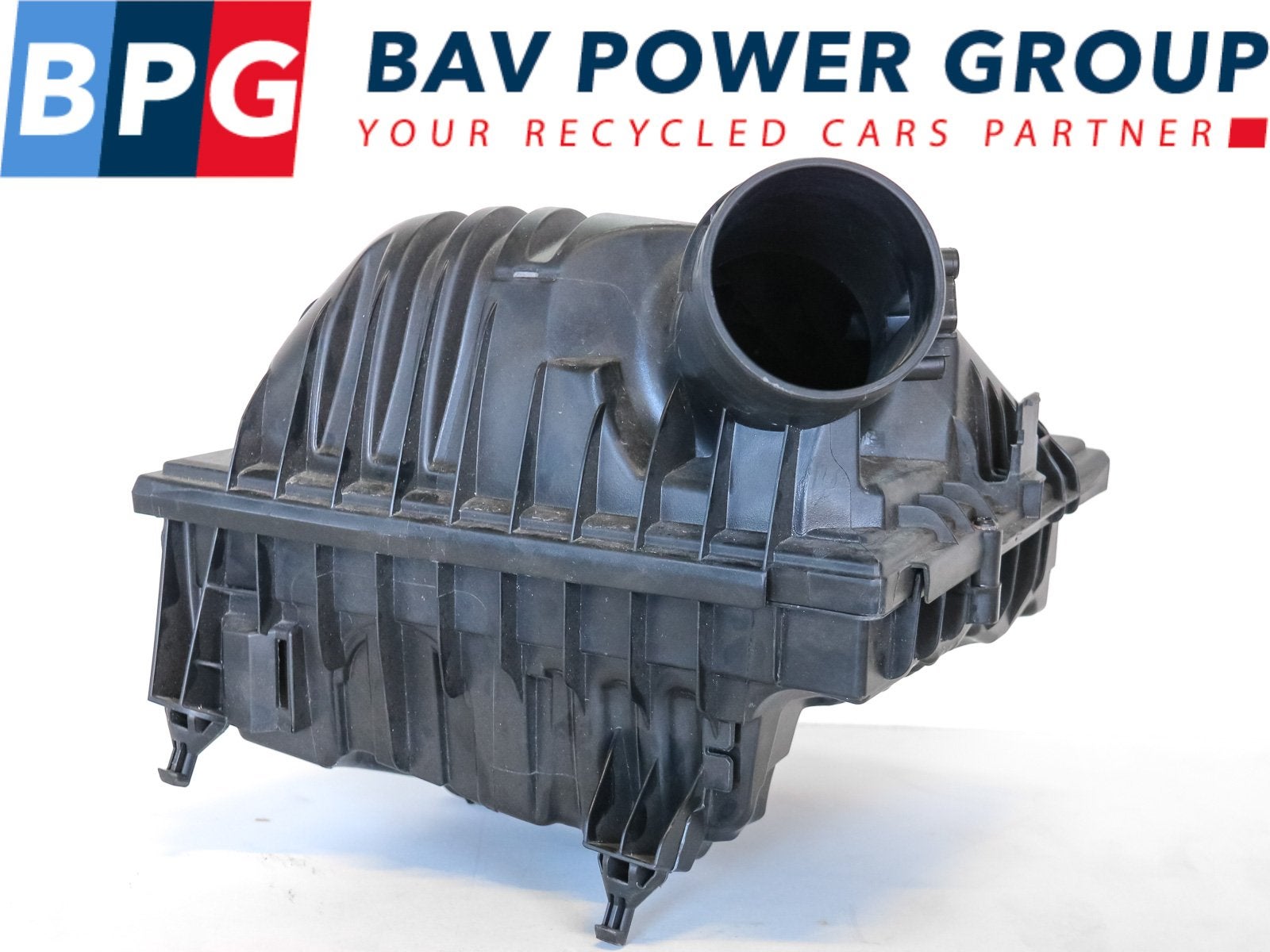 LUCHTFILTERHUIS BMW 2 serie Gran Tourer (F46) (13718655834), Gebruikt, BMW, Petuelring 130
80809  München, DE, Bayerische Motoren Werke AG