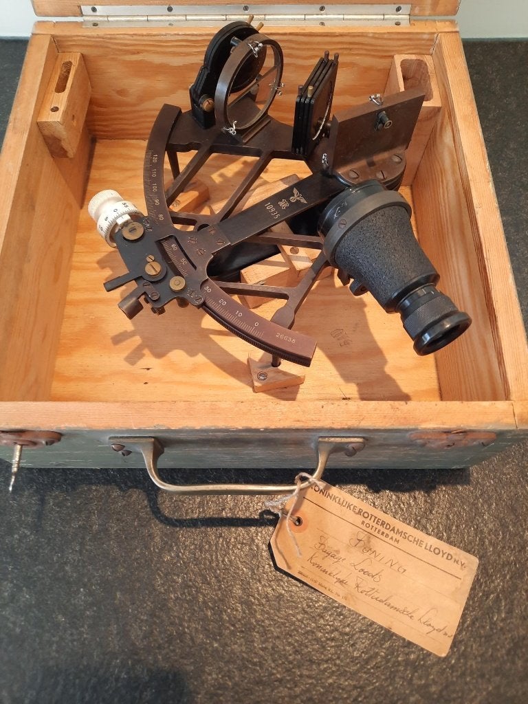 Kriegsmarine Sextant BUNING Rotterdamsche Lloyds Duits WO2, Verzamelen, Militaria | Tweede Wereldoorlog, Verzenden, Marine, Duitsland
