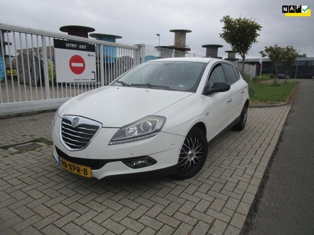 Lancia Delta 1.4 M.air Gold, Auto's, Lancia, Voorwielaandrijving, Euro 5, 1295 kg, 4 cilinders
