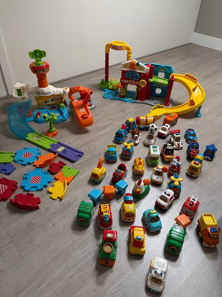 Toet toet banen en auto’s, Ophalen of Verzenden, Zo goed als nieuw, 2 tot 4 jaar