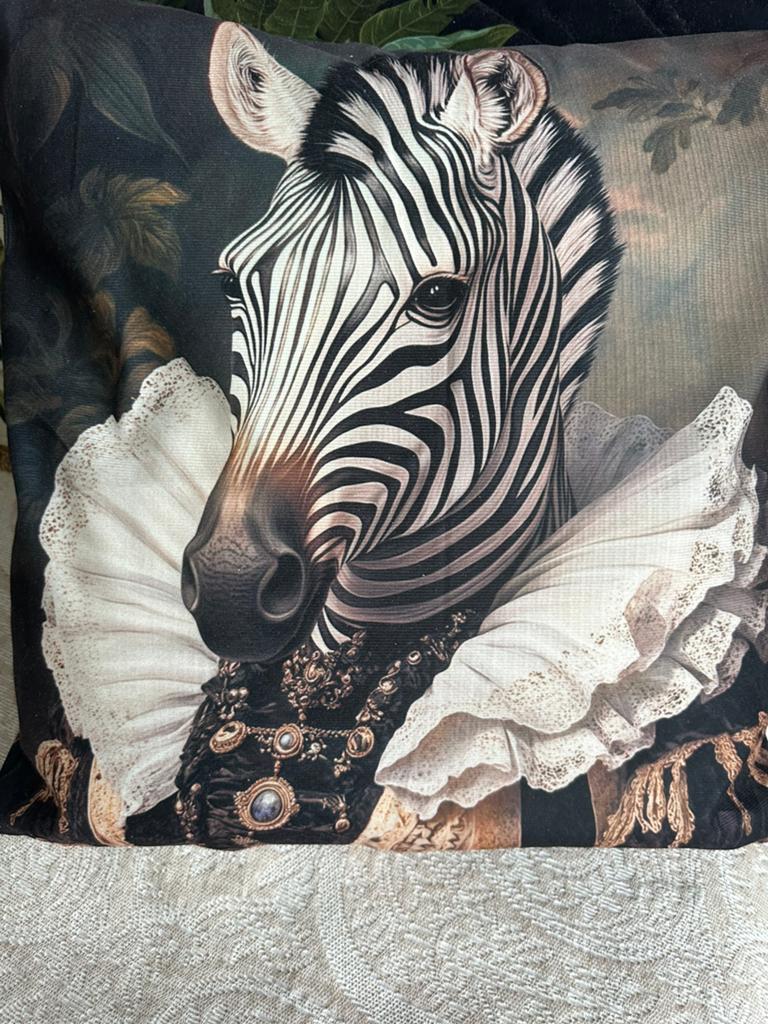 Kussenhoes “zebra  🦓 & Giraf 🦒 nieuw “, Huis en Inrichting, Woonaccessoires | Kussens, Ophalen of Verzenden, Nieuw, Vierkant
