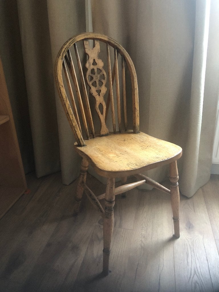 4x vintage wheelback chairs Windsor style, Huis en Inrichting, Stoelen, Ophalen, Gebruikt, Windsor, Engels 20th century, Bruin