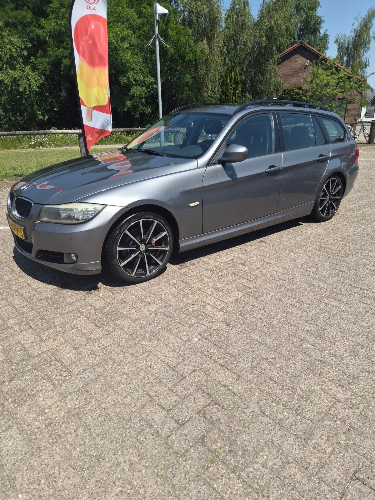 BMW 3-Serie 2.0 318 I Touring 2010 Grijs, Auto's, BMW, Particulier, 3-Serie, Benzine, B, Stationwagon, Handgeschakeld, Origineel Nederlands