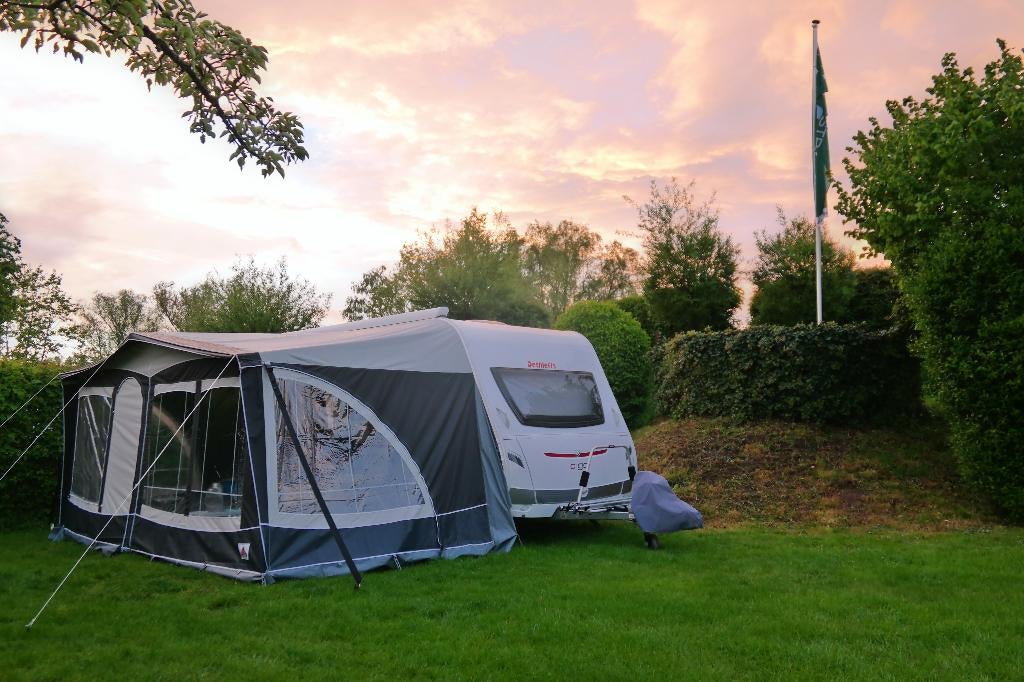 Caravan voortent Dorema, Ophalen, Zo goed als nieuw, Dorema