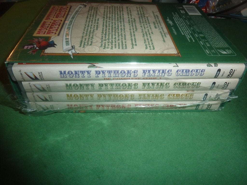 Monty Python's Flying Circus De complete serie 1-4 Dvd, Engels, Verzenden, Nederlands, Zo goed als nieuw