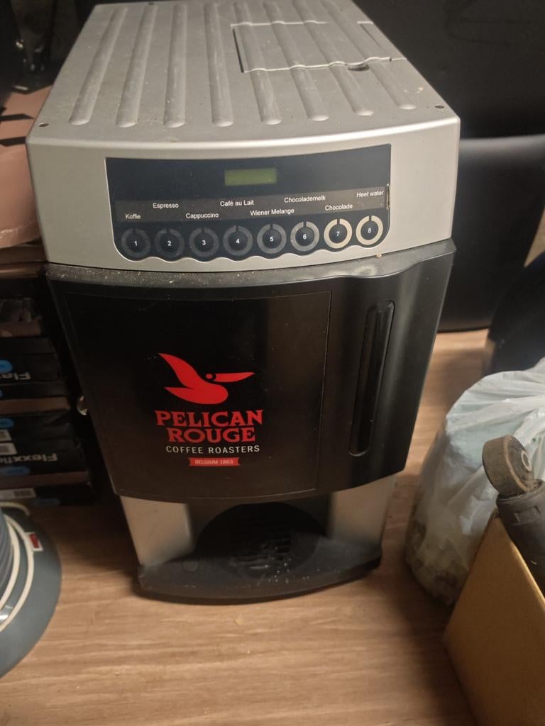 Pelican Rouge Koffiemachine - Professioneel, Witgoed en Apparatuur, Koffiezetapparaten, Afneembaar waterreservoir, Gebruikt, Overige typen