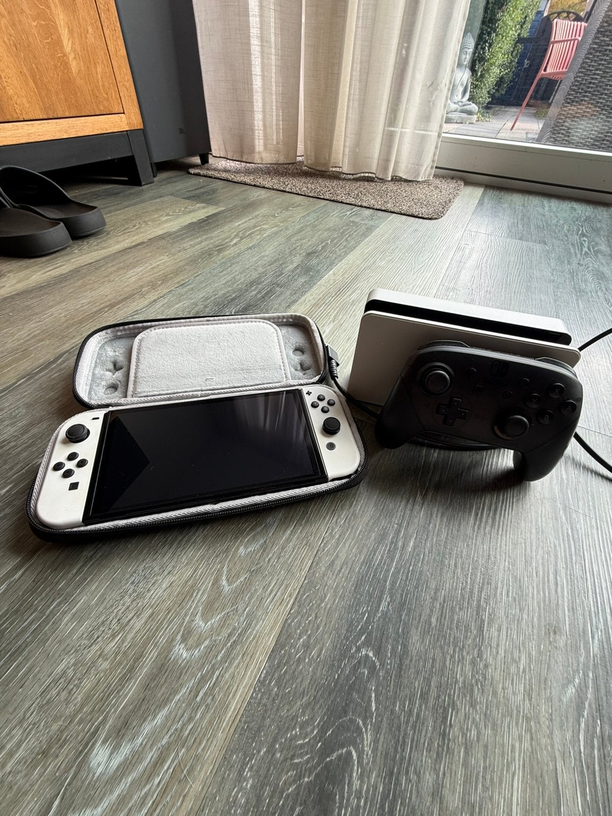 Nintendo Switch OLED 128GB + games – topstaat