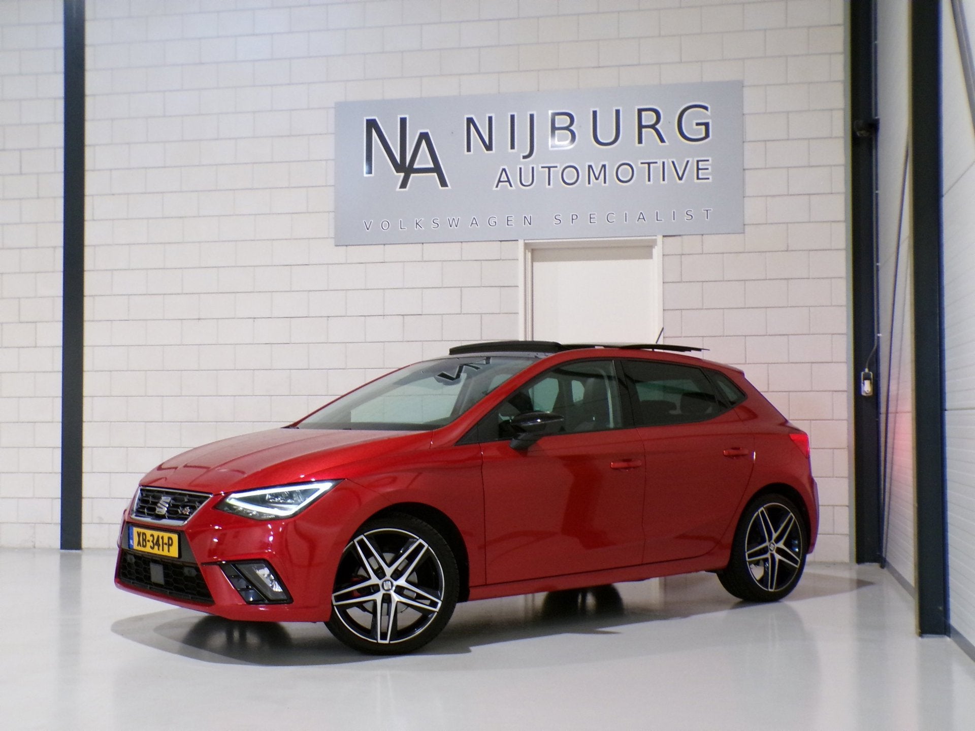 Seat Ibiza 1.0 TSI FR Business Intense "Origineel NL!" Pano, Auto's, Voorwielaandrijving, Stof, Euro 6, 116 pk