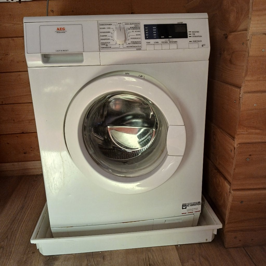 Wasmachine, Witgoed en Apparatuur, Ophalen, 1200 tot 1600 toeren, Gebruikt, 4 tot 6 kg