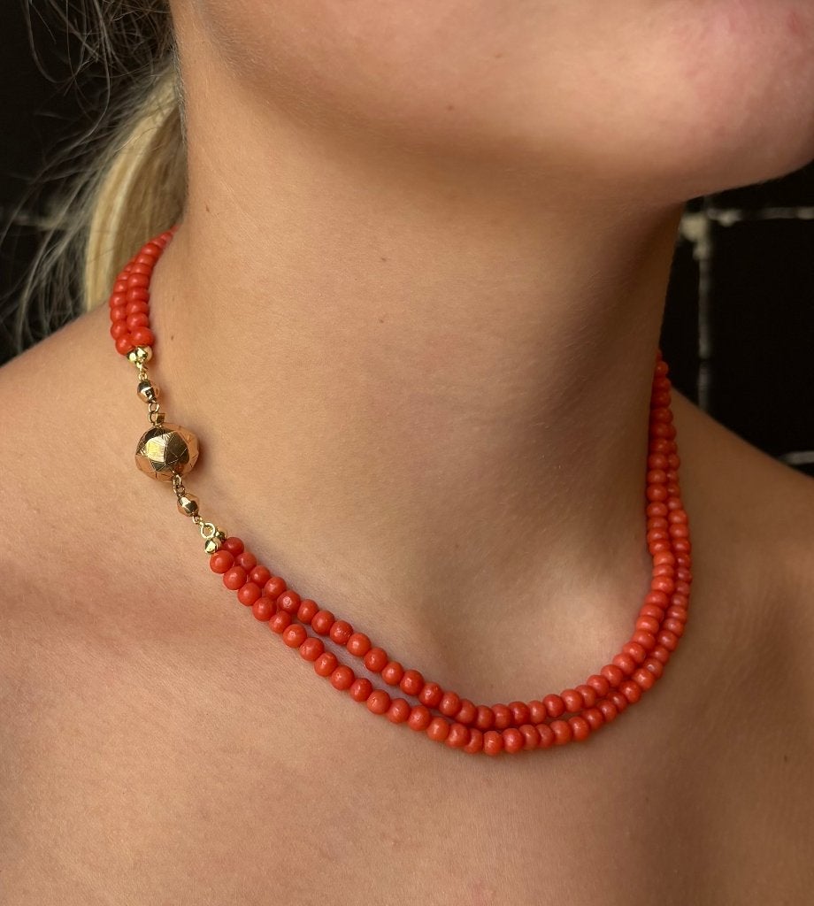 Bloedkoraal bollen antieke fraaie ketting 14k slot goud dame, Verzenden, Goud, Ketting, Met edelsteen