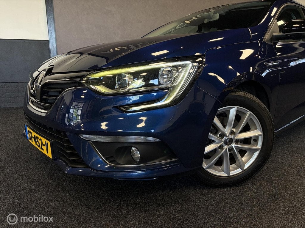 Renault Megane Estate 1.2 TCe Limited CLIMA / CRUISE / NAVIG, Voorwielaandrijving, Gebruikt, 4 cilinders, Blauw