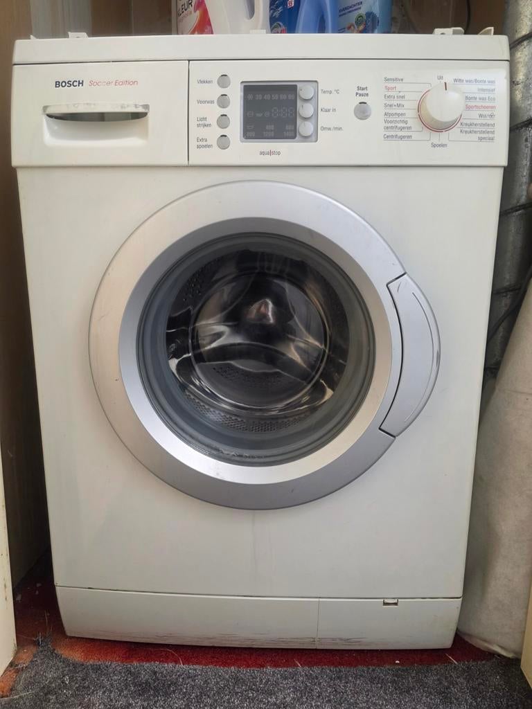 Bosch Wasmachine Soccer Edition - Goede Staat, Ophalen, 1200 tot 1600 toeren, Gebruikt, 8 tot 10 kg