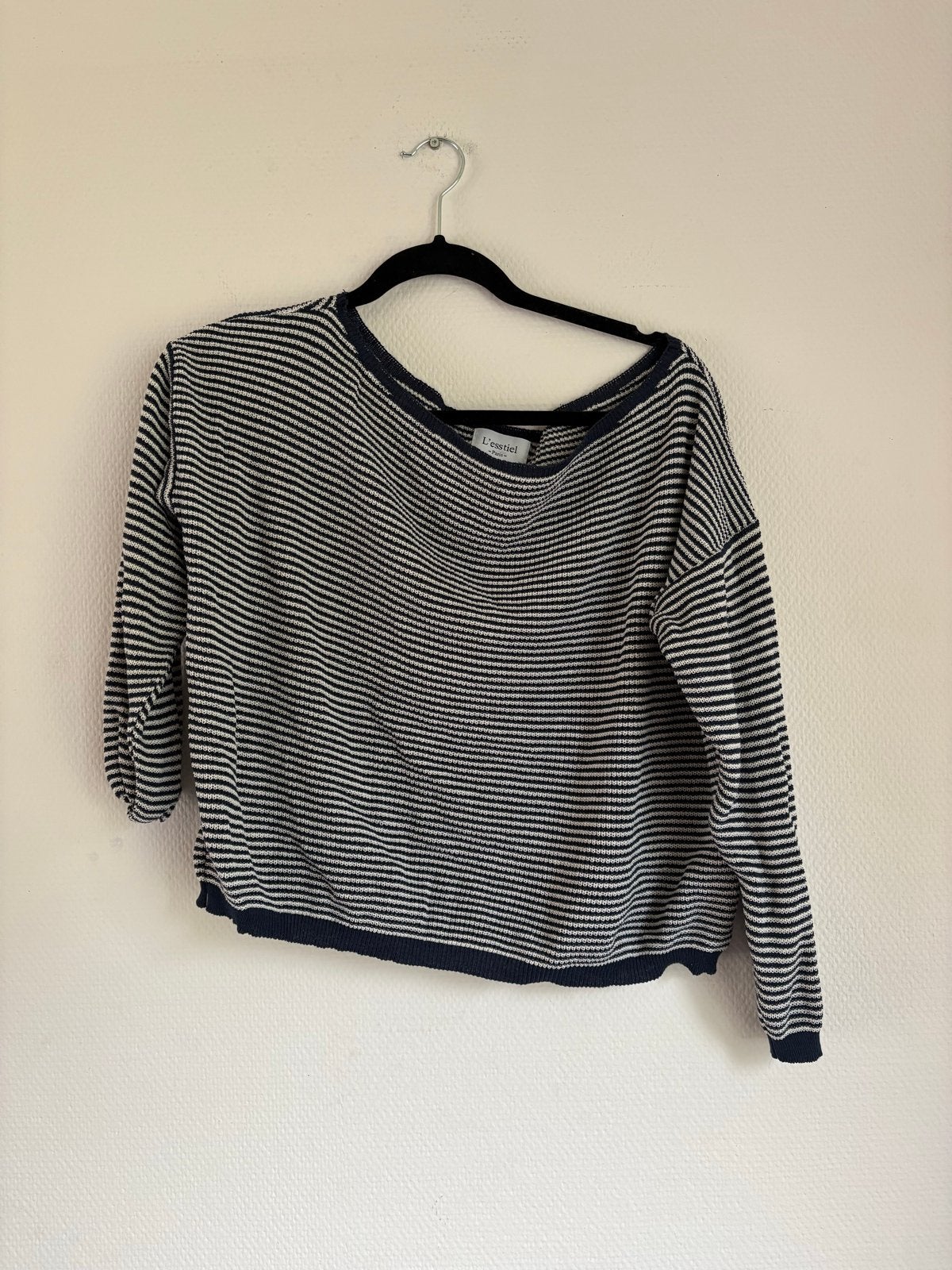 L'Essentiel Paris Off Shoulder Trui S/M - Nieuw, Ophalen of Verzenden, Nieuw, Maat 38/40 (M), Blauw