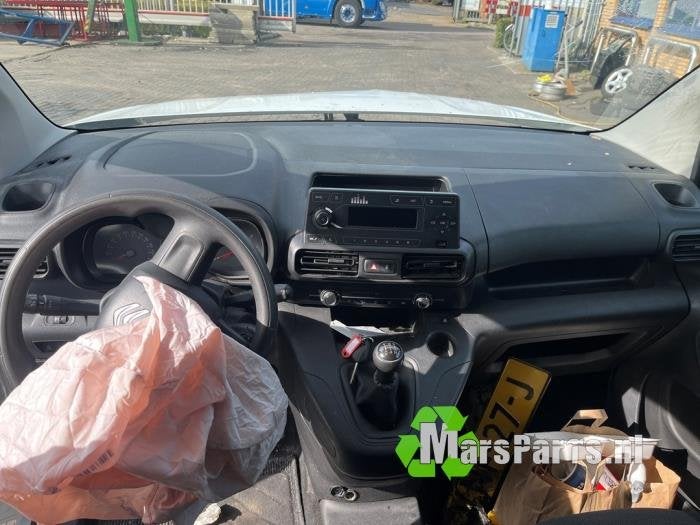 Radiobedienings paneel van een Citroen Berlingo, Gebruikt, -, Ophalen of Verzenden, -