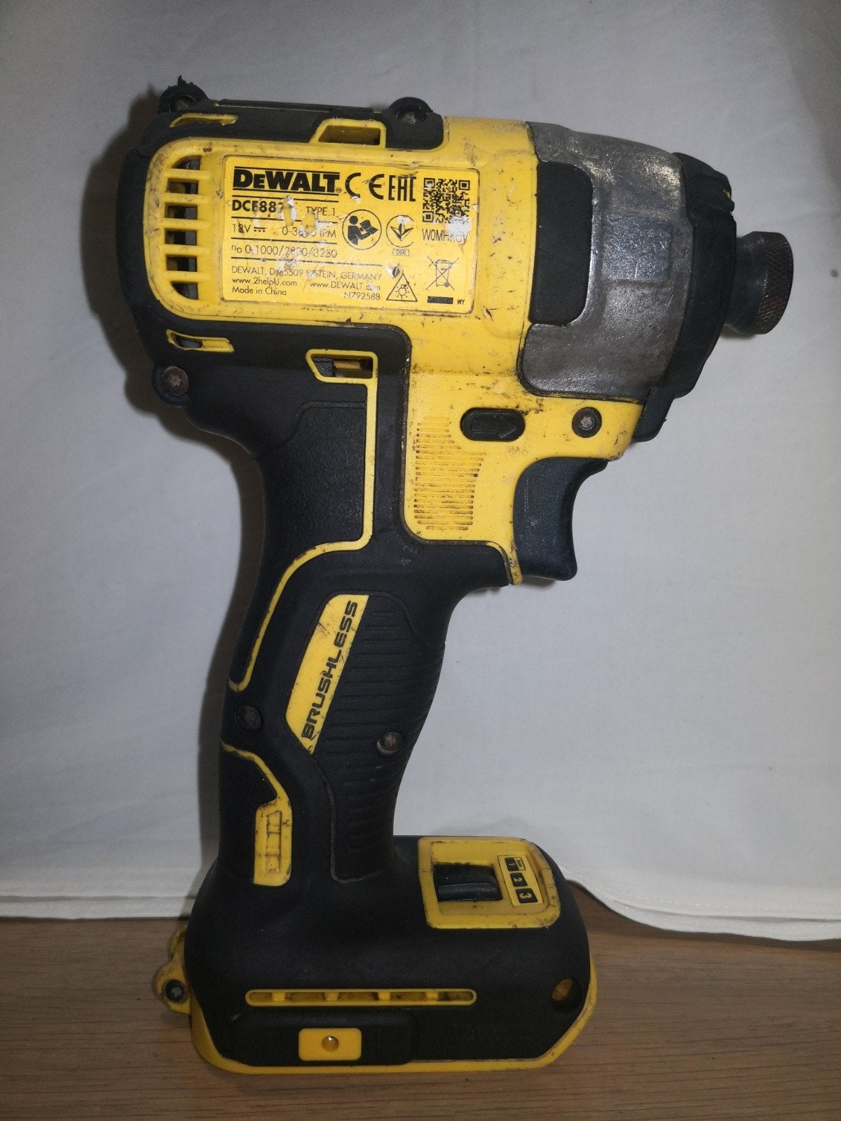 DeWalt DCF887 18V XR Brushless Slagmoersleutel, Variabele snelheid, Overige typen, Ophalen of Verzenden, Gebruikt
