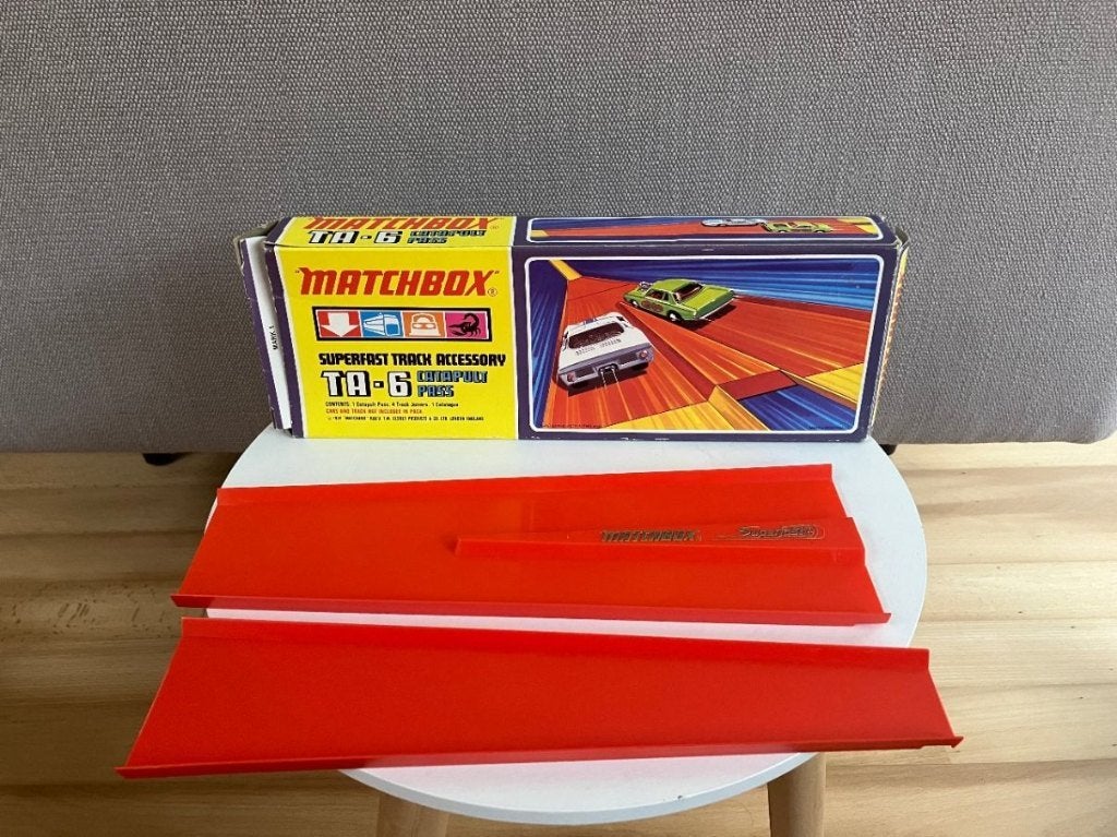 Matchbox Catapult Pass TA-6, Ophalen of Verzenden, Zo goed als nieuw, Auto