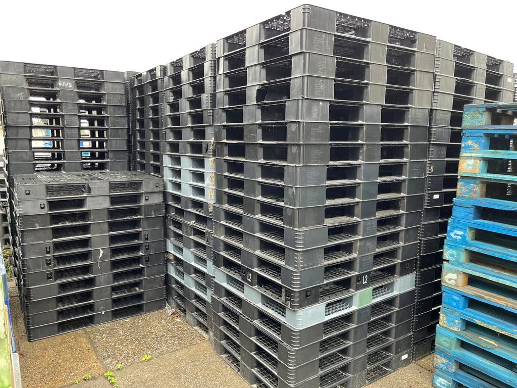 Kunststof pallets 105x105 cm, Gebruikt, 100 cm of meer, 60 cm of meer, Overige typen