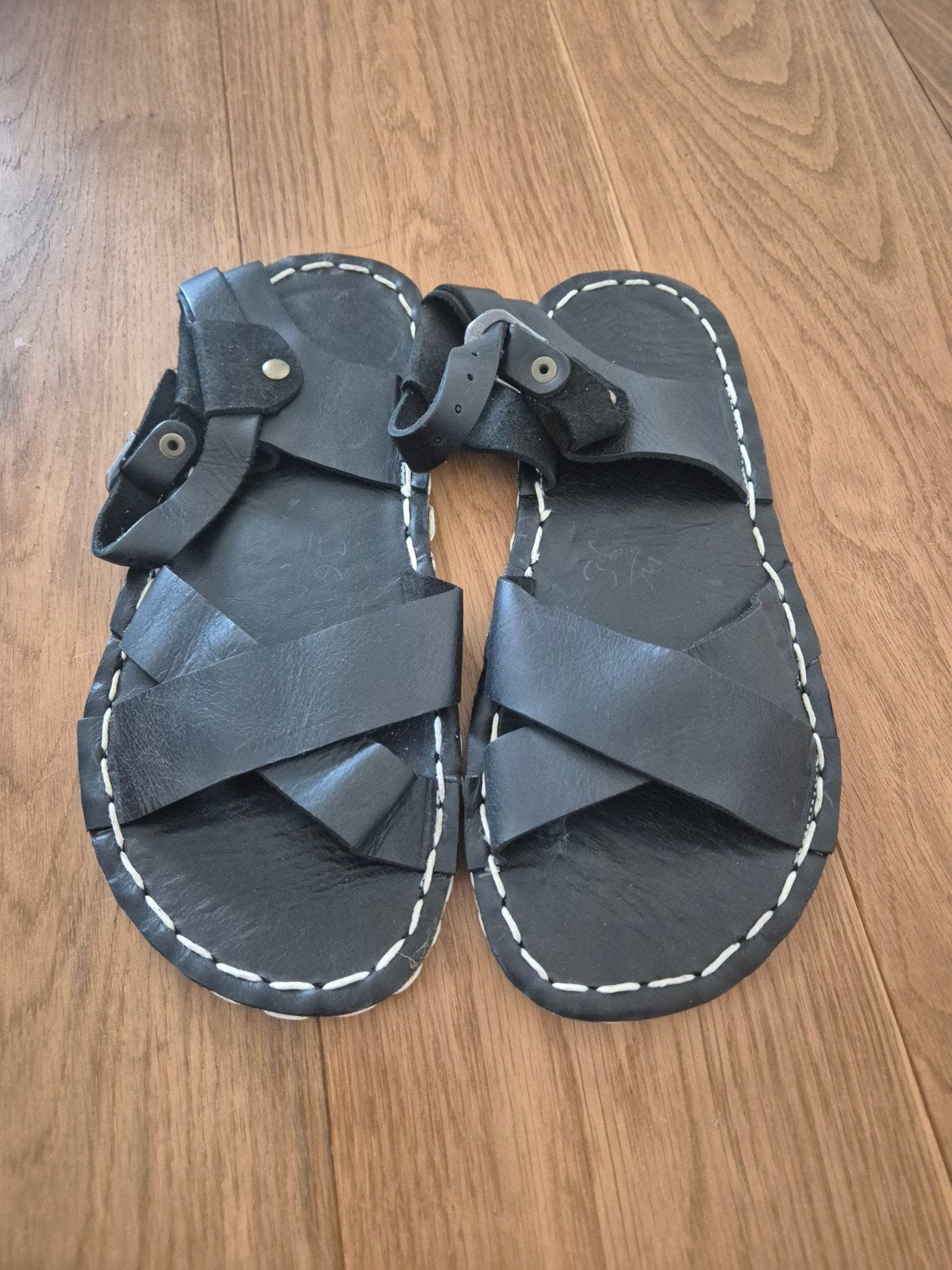Aardende barefoot sandalen, opheffingsuitverkoop maat 37, Kleding | Dames, Schoenen, The Minimalist Barefoot, Nieuw, Rood, Sandalen of Muiltjes