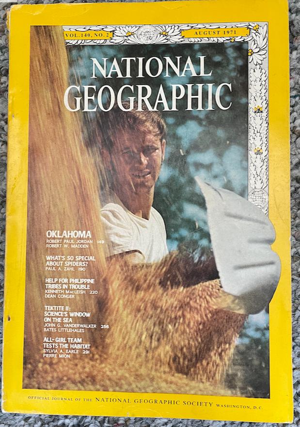 National Geographic Magazine jaargang 1971, Ophalen of Verzenden, Gelezen, Wetenschap en Natuur