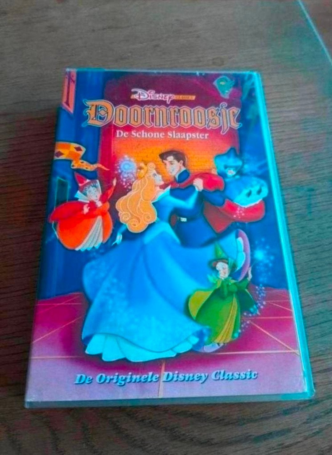 Disney Classic Doornroosje de schone slaapster videoband, Cd's en Dvd's, VHS | Kinderen en Jeugd, Gebruikt, Tekenfilm, Alle leeftijden