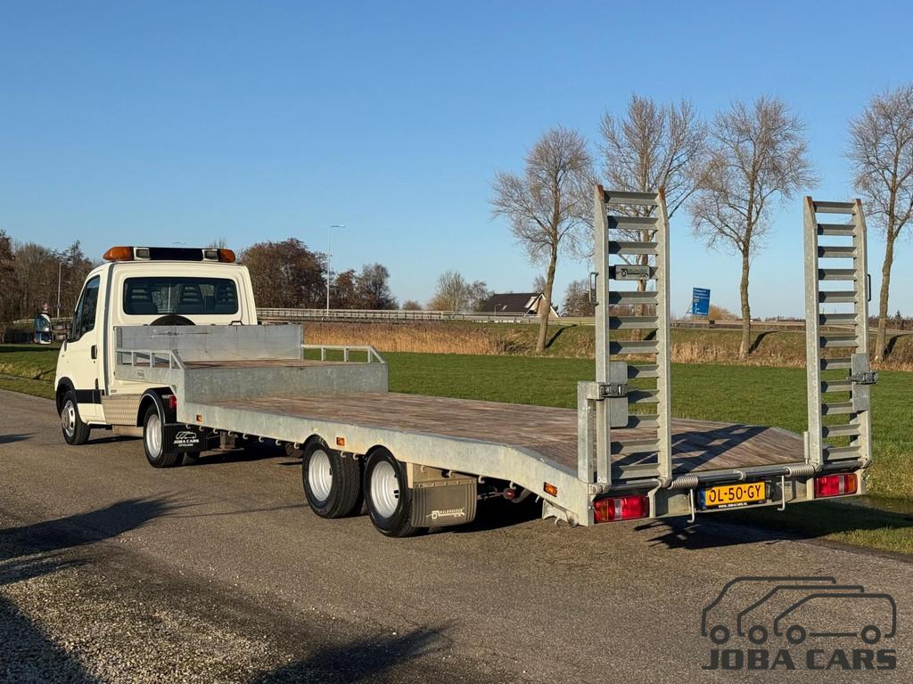 Iveco Daily 35C18 11.9T BE Combi Veldhuizen oplegger, Auto's, Gebruikt, 4 cilinders, Iveco, Wit