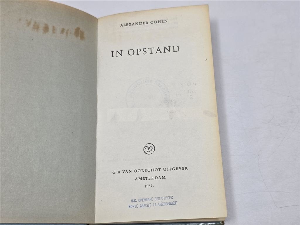 In Opstand — Roman Alexander Cohen Stoa Reeks 1967, Boeken, Ophalen of Verzenden, Gelezen