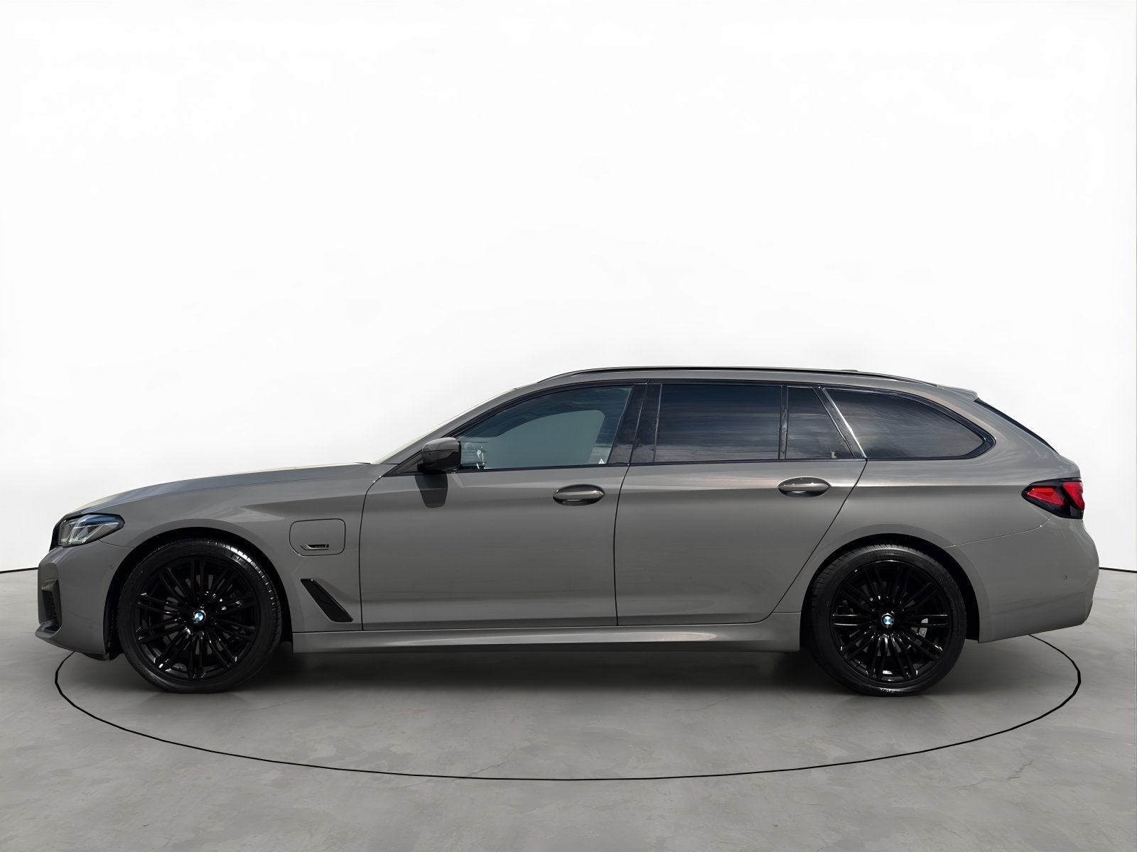 BMW 5 Serie Touring 530e 292PK M-Sport Shadow Head-UP Laser, Auto's, 1998 cc, Achterwielaandrijving, Gebruikt, Euro 6