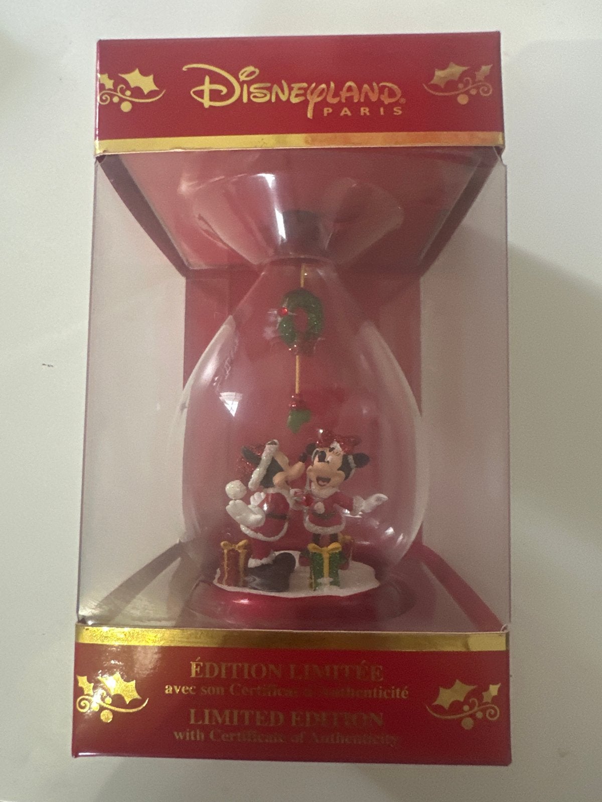 Nieuwe Disney Limited Edition Kerstbal Minnie Mouse, Ophalen of Verzenden, Mickey Mouse, Nieuw, Overige typen