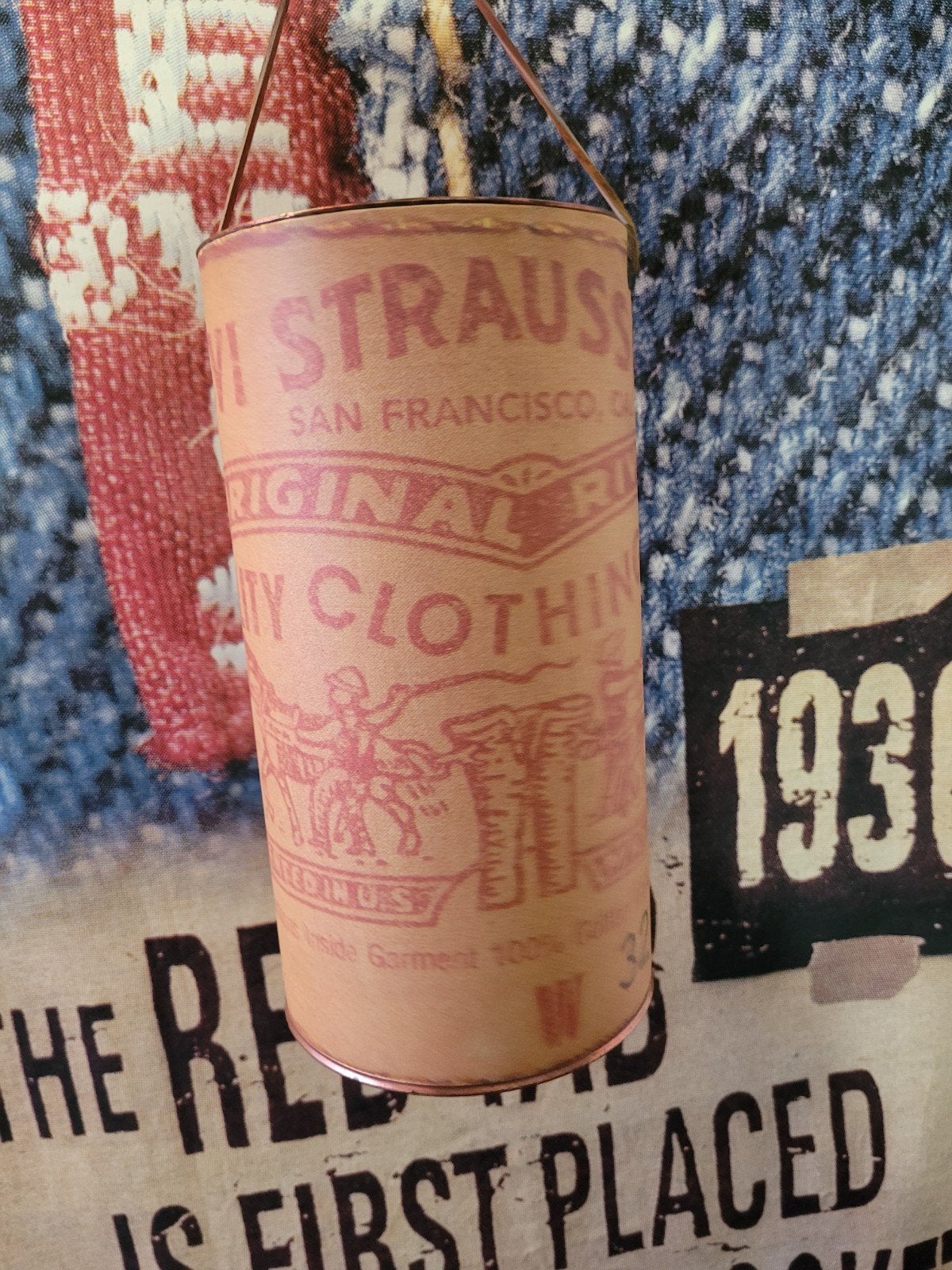 Vintage Levi's Strauss & Co. Kartonnen Blik, Ophalen, Gebruikt, Overige