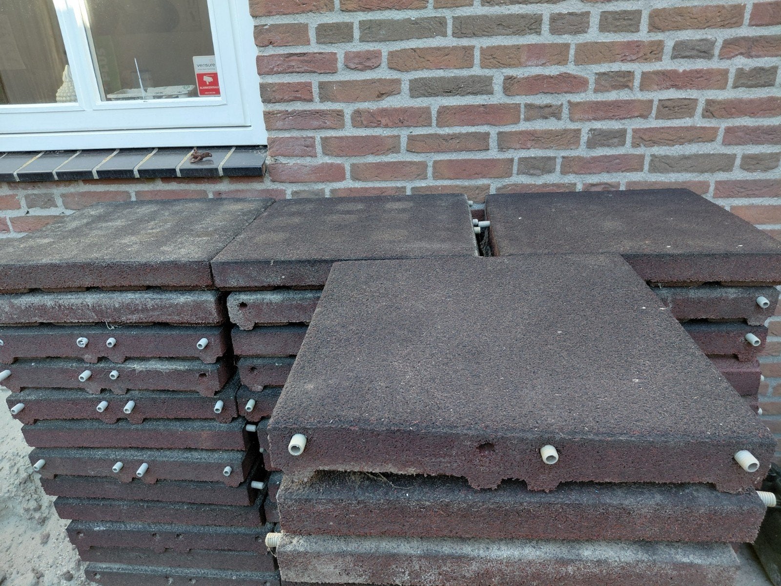 Rubberen tegels 50x50x7 cm 52 stuks, Ophalen, Gebruikt, 40 tot 60 cm, Vloertegels