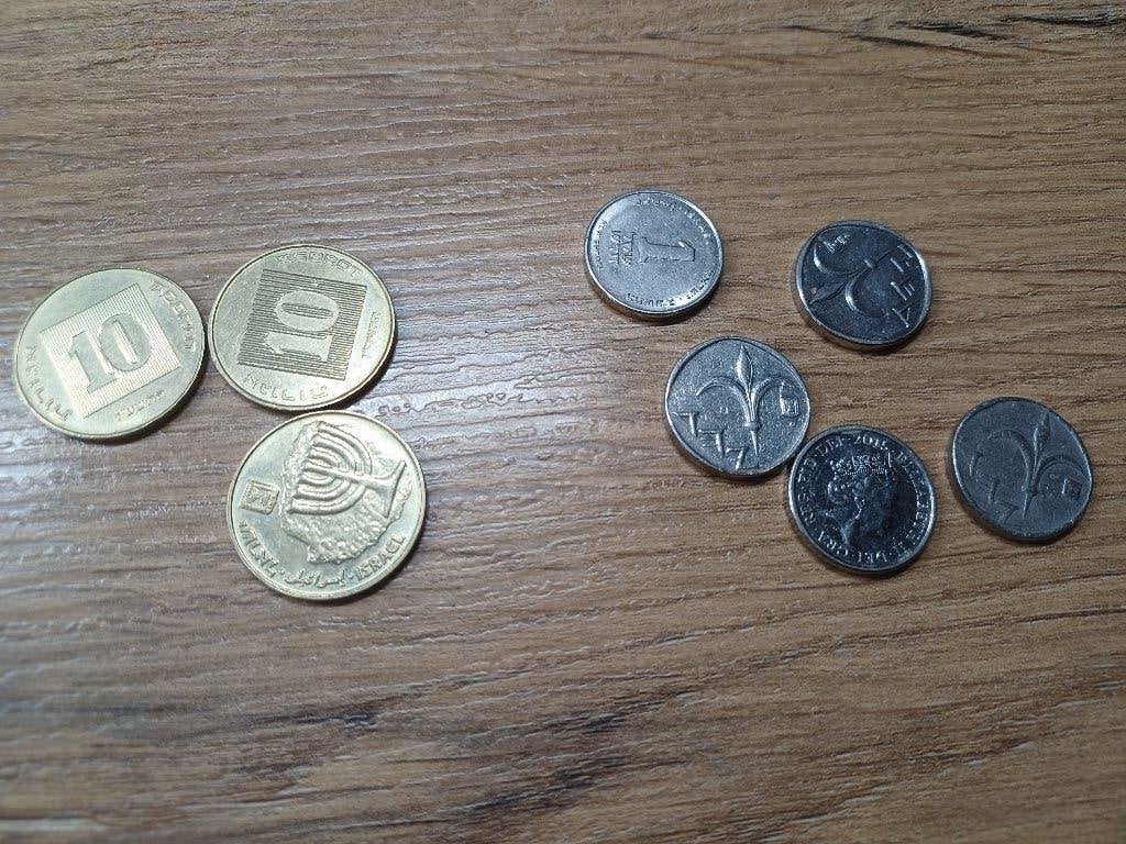 Aantal Shekel muntjes, Postzegels en Munten, Munten en Bankbiljetten | Verzamelingen, Ophalen of Verzenden, Buitenland, Munten