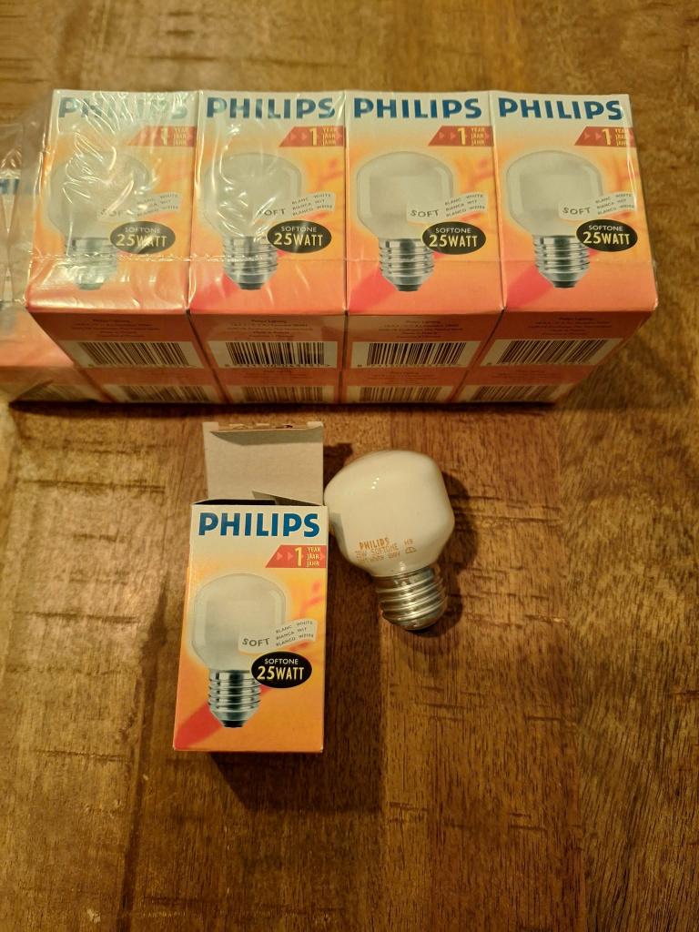 Gloeilampen Philips softone , Bolletje, kogeltje e27 & e14, Huis en Inrichting, Lampen | Losse lampen, Nieuw, Gloeilamp, E27 (groot)