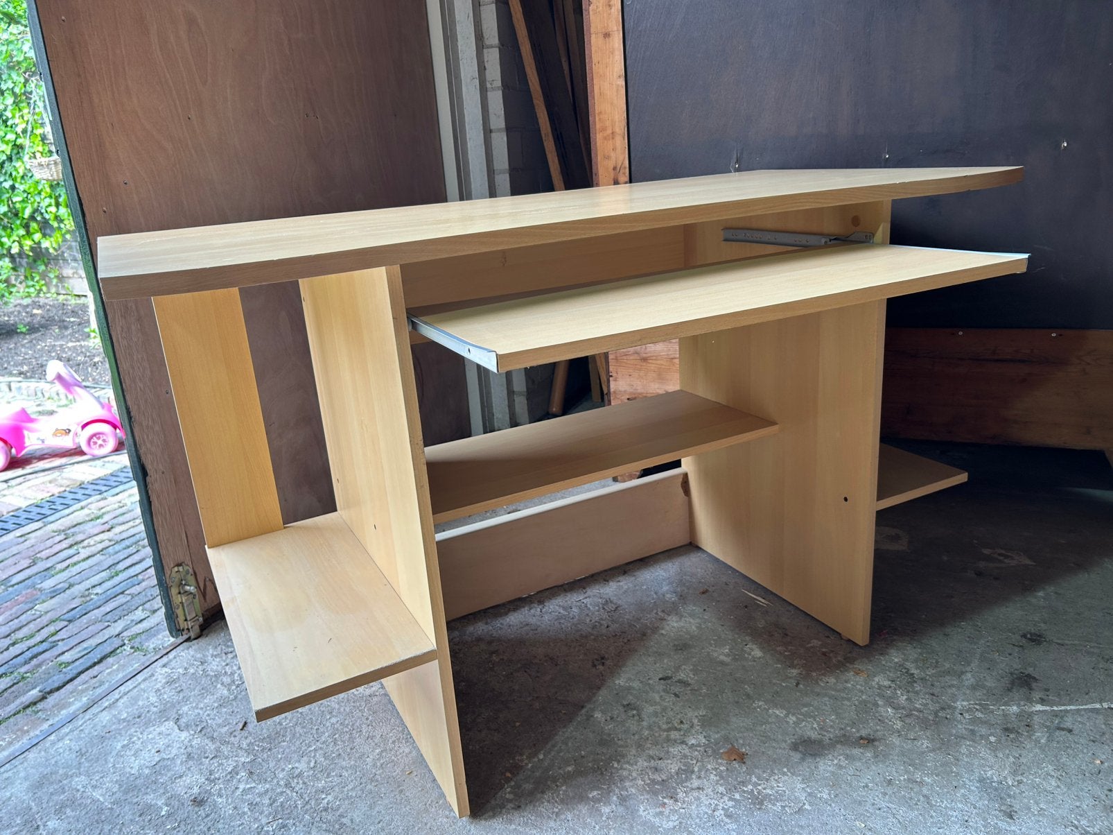 Bureau, Ophalen, Computerbureau, 130 cm, 64 cm