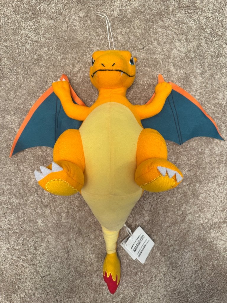 Nieuwe Pokémon Charizard-knuffel in verpakking, Hobby en Vrije tijd, Ophalen of Verzenden, Nieuw