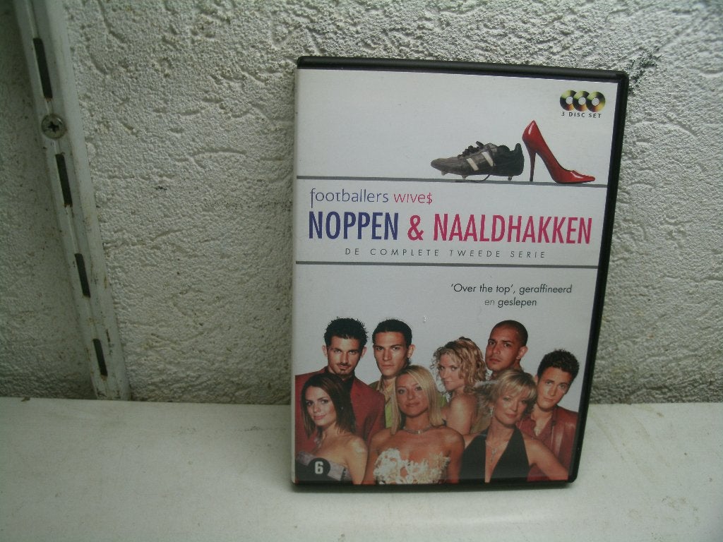 dvd 281b noppen & naaldhakken 2e compl  3 dvd, Alle leeftijden, Ophalen of Verzenden, Zo goed als nieuw