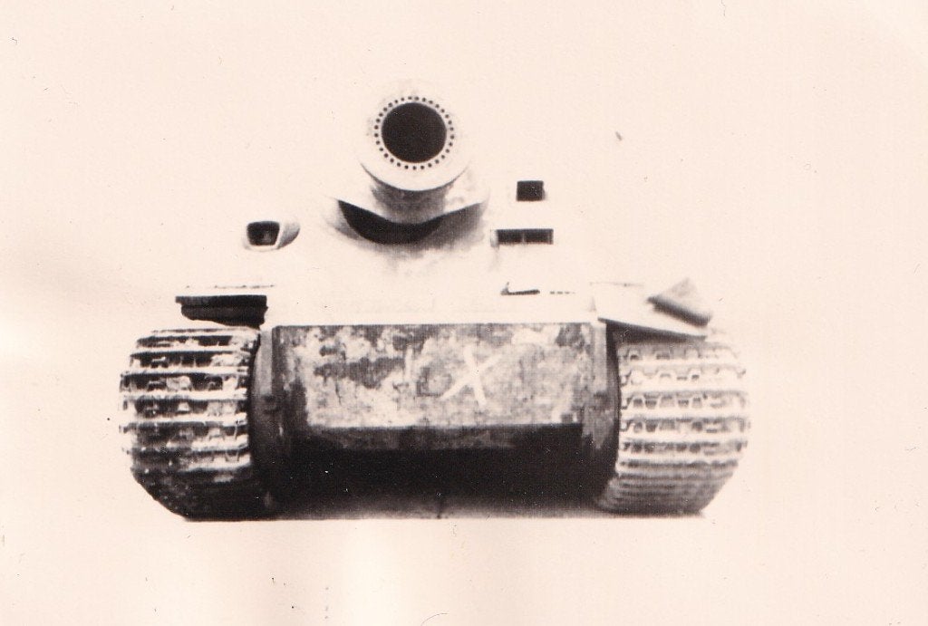 Zeldzame WO2 Foto - Duits Superzwaar Geschut Sturmtiger, Ophalen of Verzenden, Nederland, Foto of Poster
