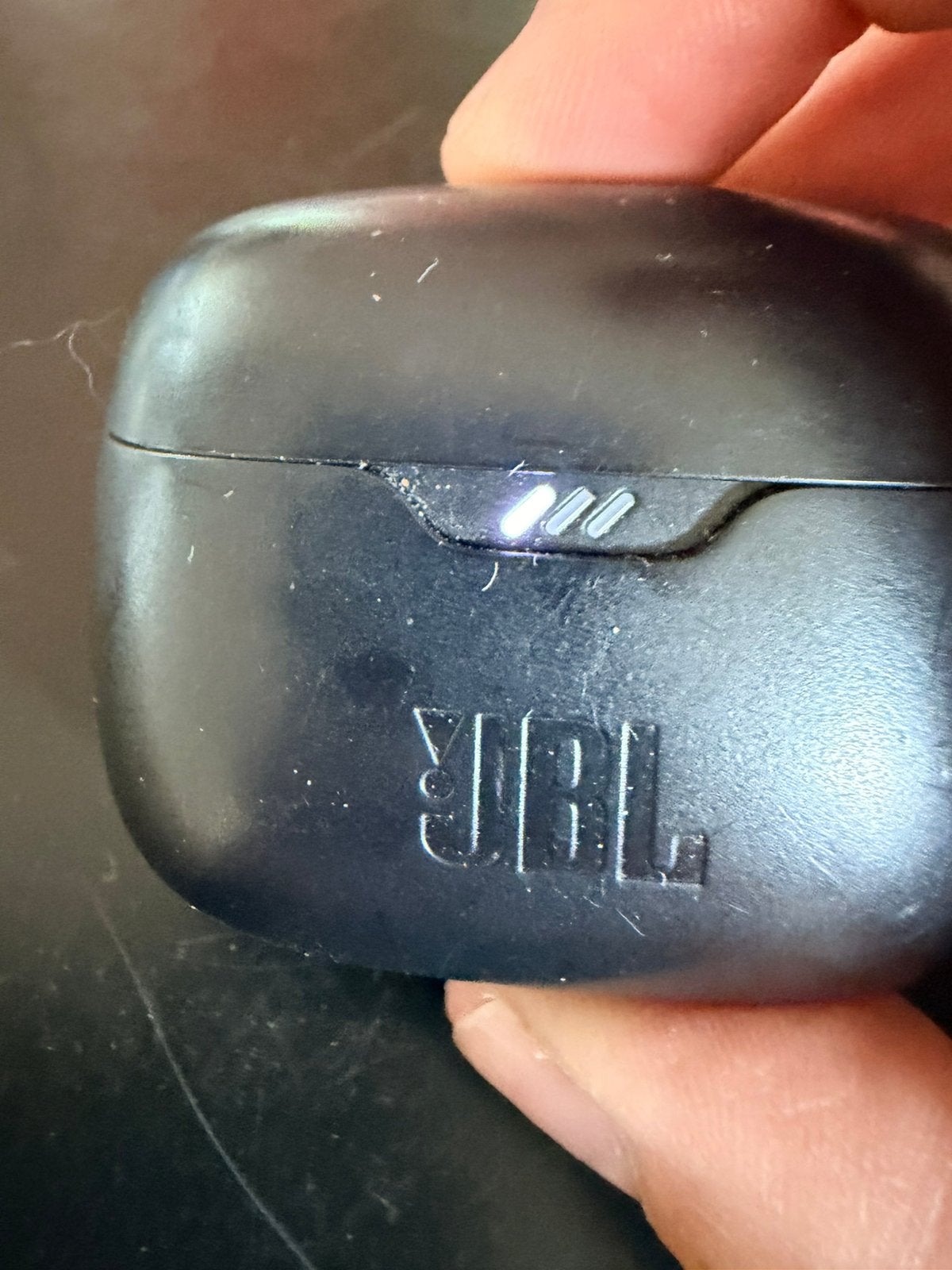 Jbl Tune beam 1 oplaad doosje, Gebruikt, Zwart, In gehoorgang (in-ear), Ophalen of Verzenden