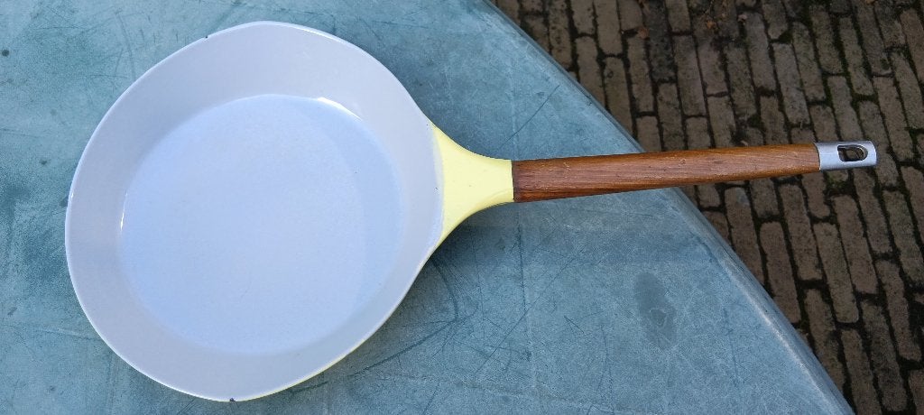 LE CREUSET eigeel LOEWY koekenpan 1957 Space Age (G302), Koekenpan, Gebruikt, Le Creuset, Ophalen of Verzenden