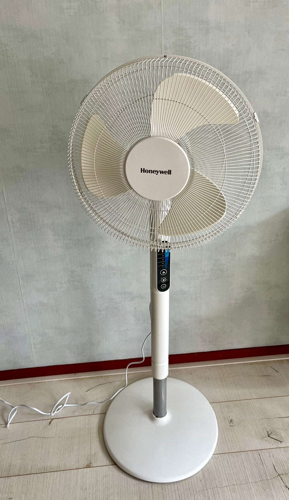 Honeywell ventilator zgan wit, staand, met afstandsbediening, Witgoed en Apparatuur, Ventilatoren, Ophalen, Ventilator met afstandsbediening