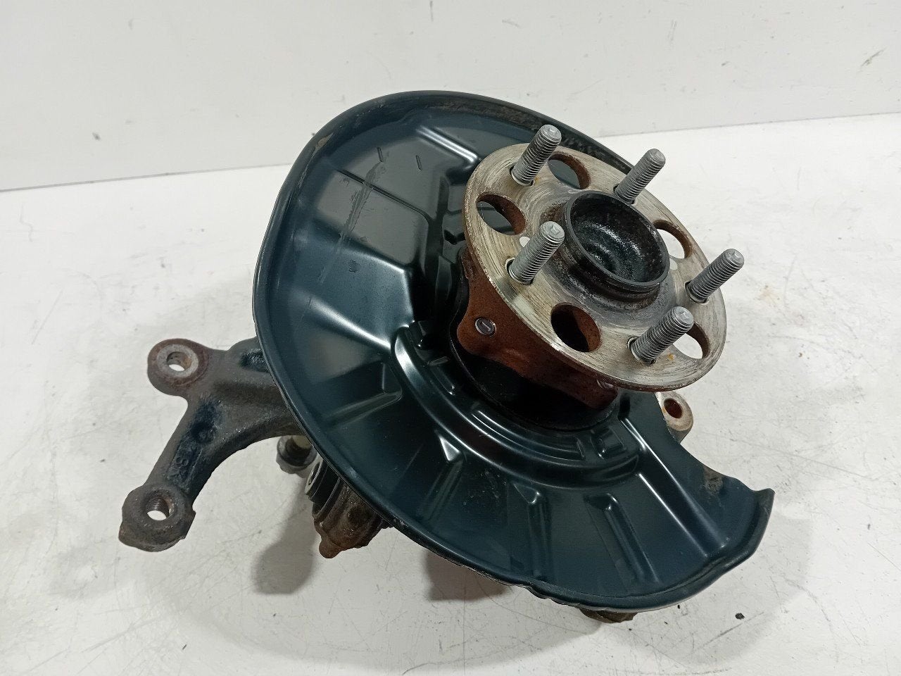Wielnaaf links achter Lexus ES, Onderdelen@venauto.nl, Van der Ven Autorecycling B.V., Gebruikt, Ettenseweg 76, 4706 PB Roosendaal, The Netherlands