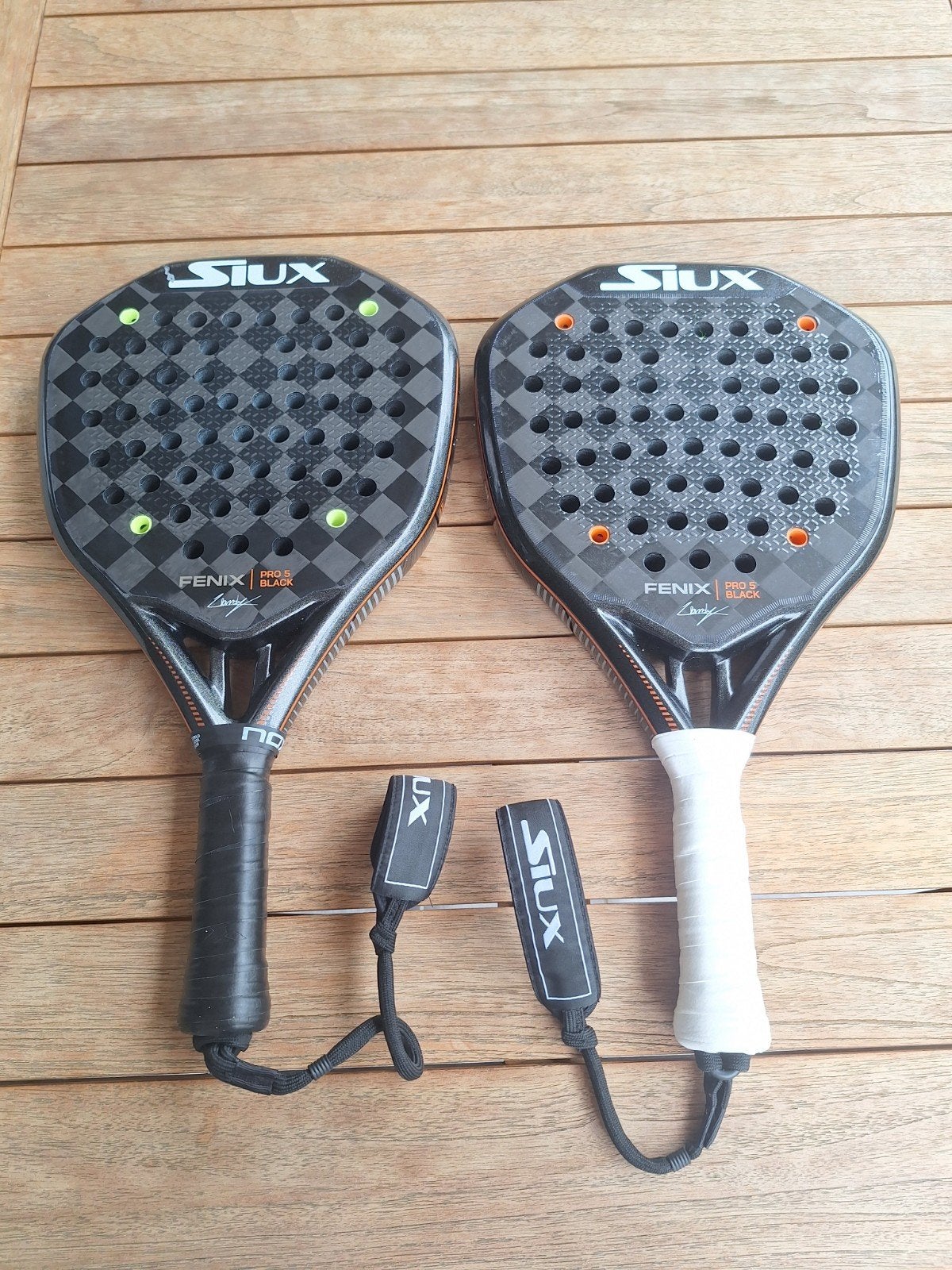 Twee Siux Fenix Pro 5 Black Padelracket, Ophalen, Zo goed als nieuw