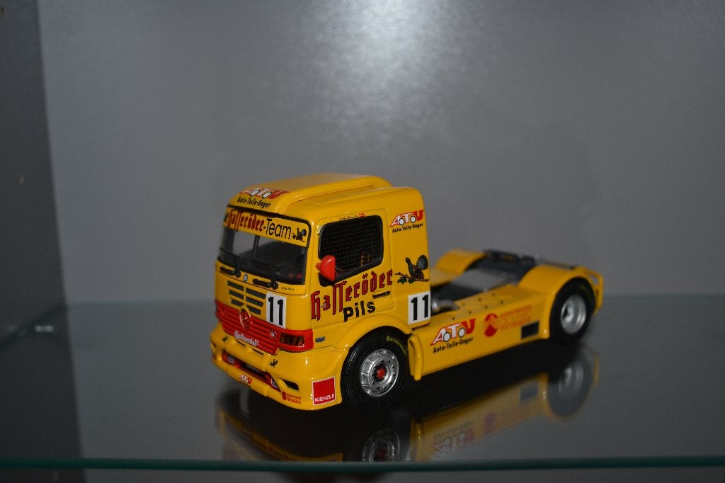 racetruck, Ophalen of Verzenden, Zo goed als nieuw, Bus of Vrachtwagen, MiniChamps