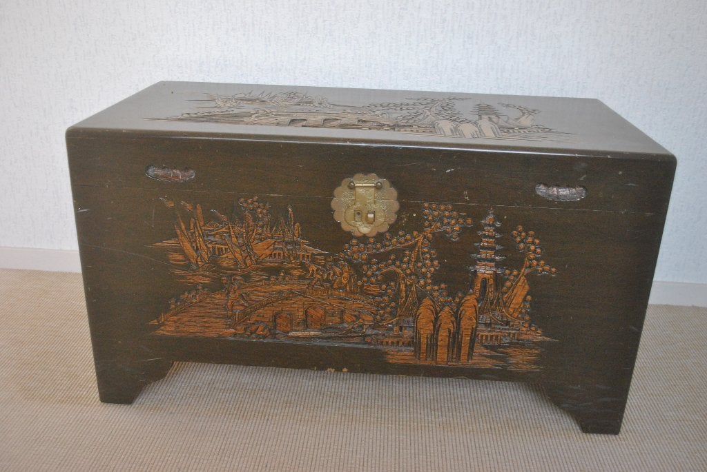 Dekenkist, Oosters, houtsnijwerk, Ophalen, 50 – 75, Minder dan 50 cm, Gebruikt
