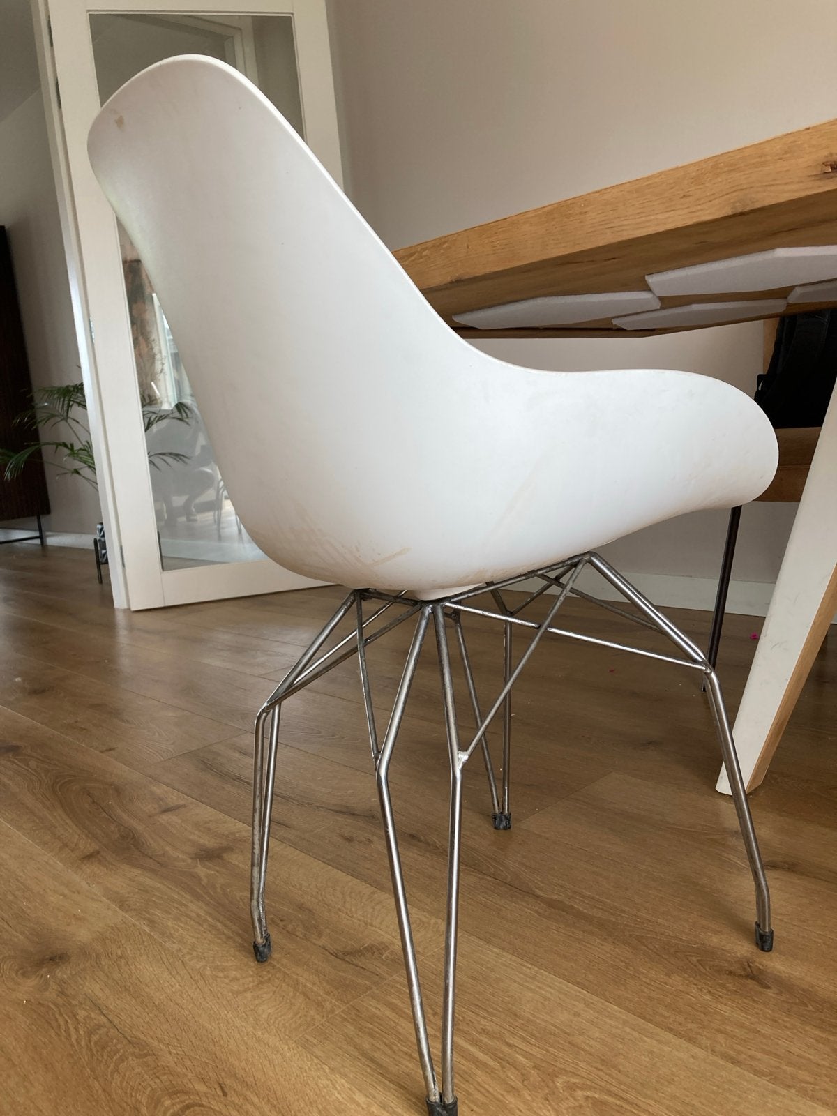 Witte Kubikoff Diamond stoel met kenmerkend onderstel, Huis en Inrichting, Ophalen, Kunststof, Gebruikt, Wit