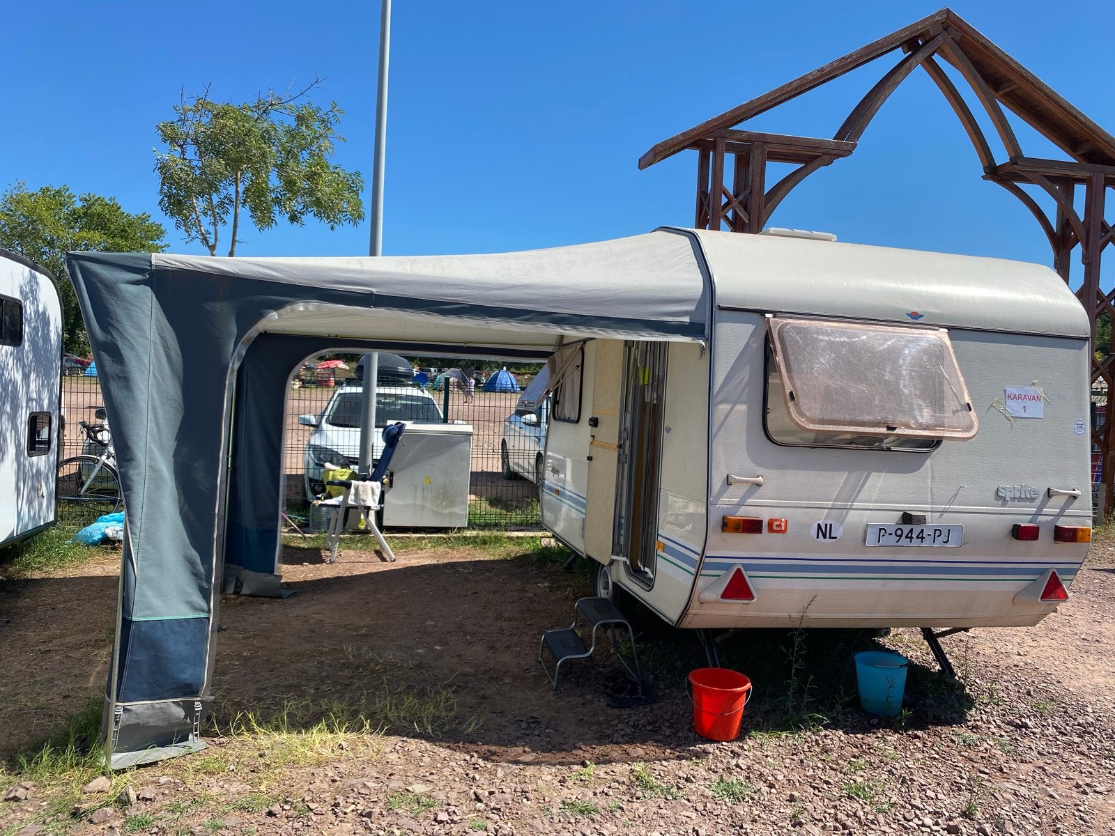 Origineel voortentframe Mercedes 207 / 307 Camper, Ophalen