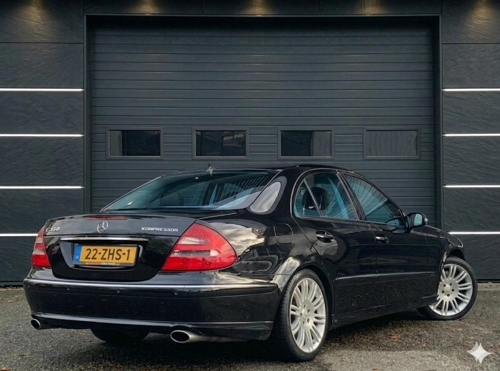 Mercedes E200 Kompressor Automaat | Dealer OH | uniek |, Automaat, Achterwielaandrijving, Zwart, 4 cilinders