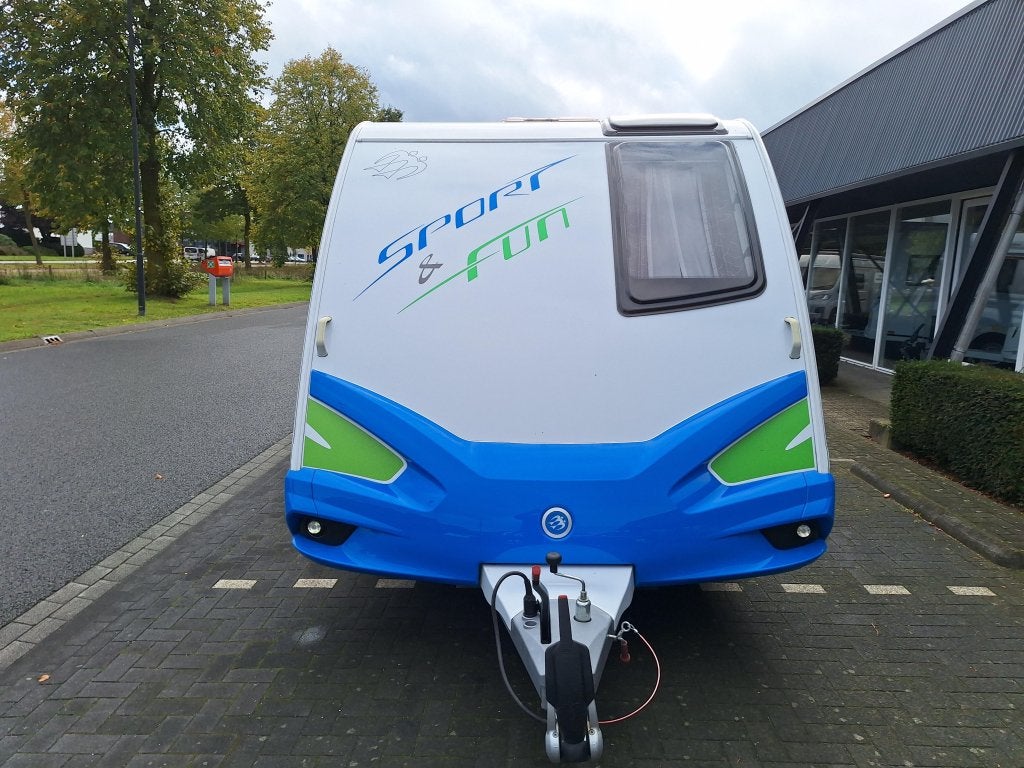 Knaus Sport en Fun 480 QL MOVER EN VOORTENT, Dwarsbed, Bedrijf, Tot en met 3, Serviceluik