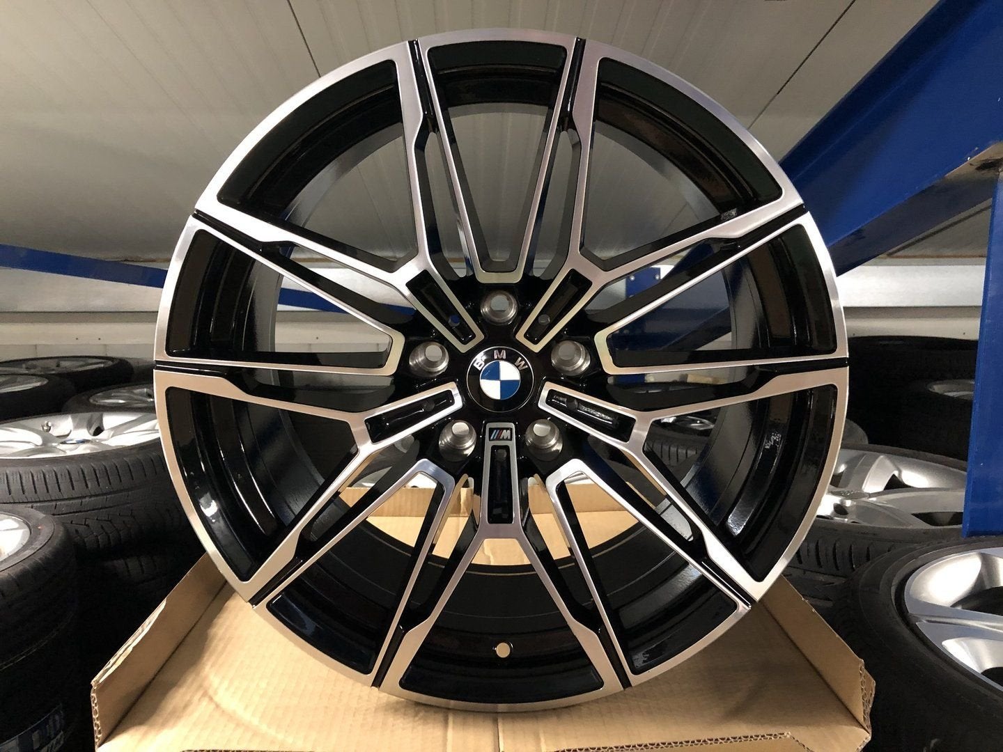 NIEUWE 18inch BMW Black 825M Style Velgen set! 5x120, 18 inch, -, -, Banden en Velgen