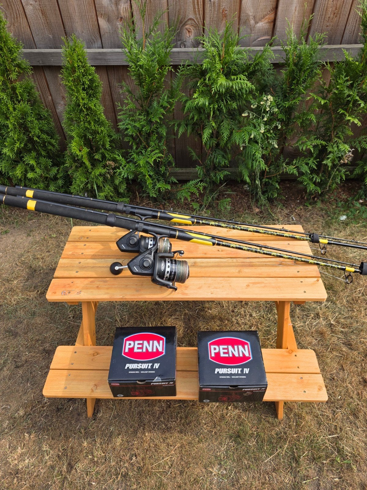 2x Penn Pursuit IV Molens met Hengels - Zo goed als nieuw, Watersport en Boten, Ophalen of Verzenden, Zo goed als nieuw